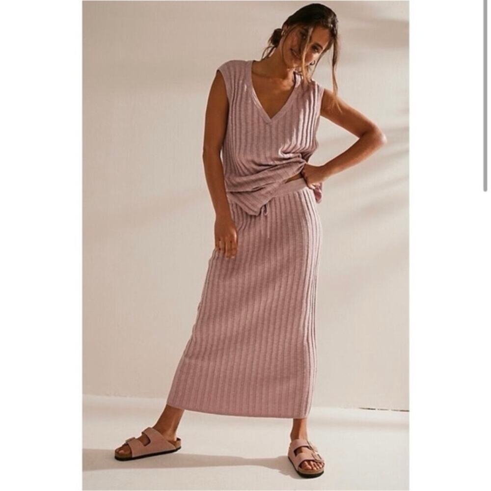 Free People Beach Sz L Veda Ribbed Knit Two Piece Skirt Set Dusty Mauve Pink